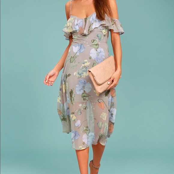 lost + wander Dresses & Skirts - Lost and Wander Chiffon Midi Floral Dress